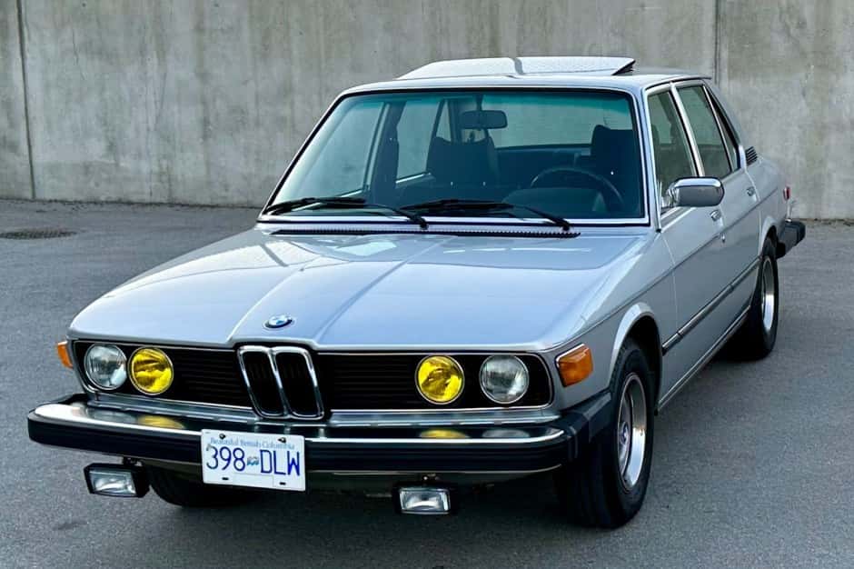 1978 BMW E12 5-Series sold for $9,000