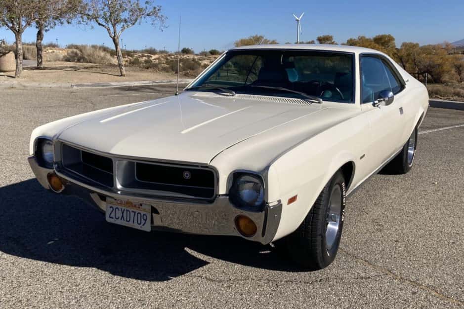 1969 AMC Javelin sold for $13,050