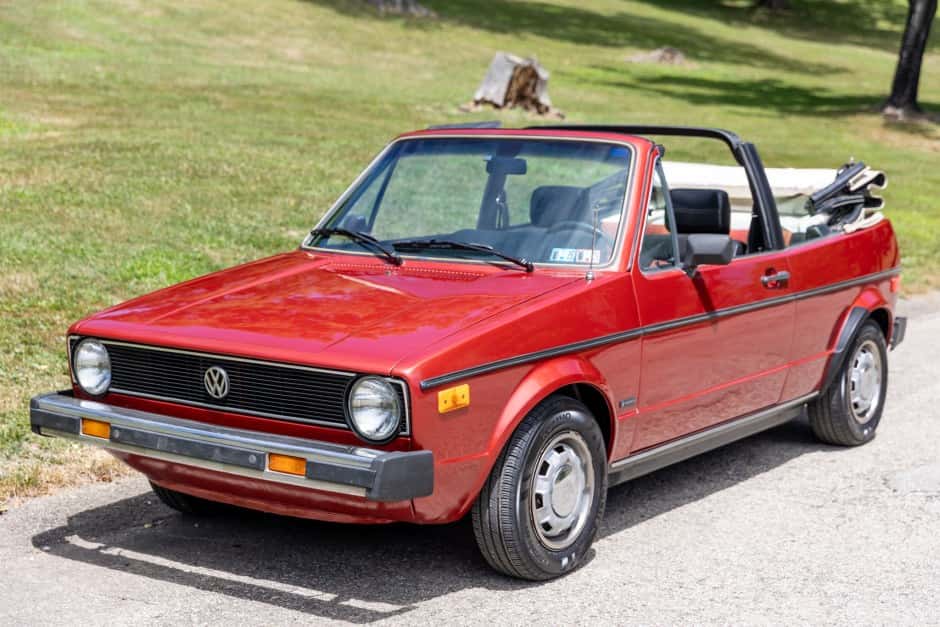 1982 Volkswagen Golf & Rabbit sold for $7,900