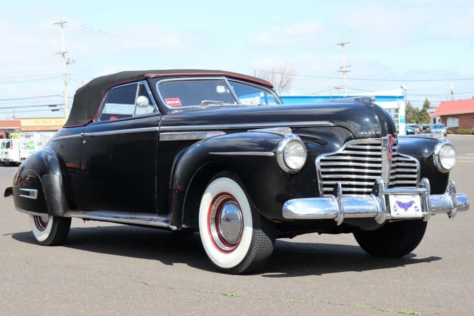 1941 Buick Roadmaster sold for $30,000