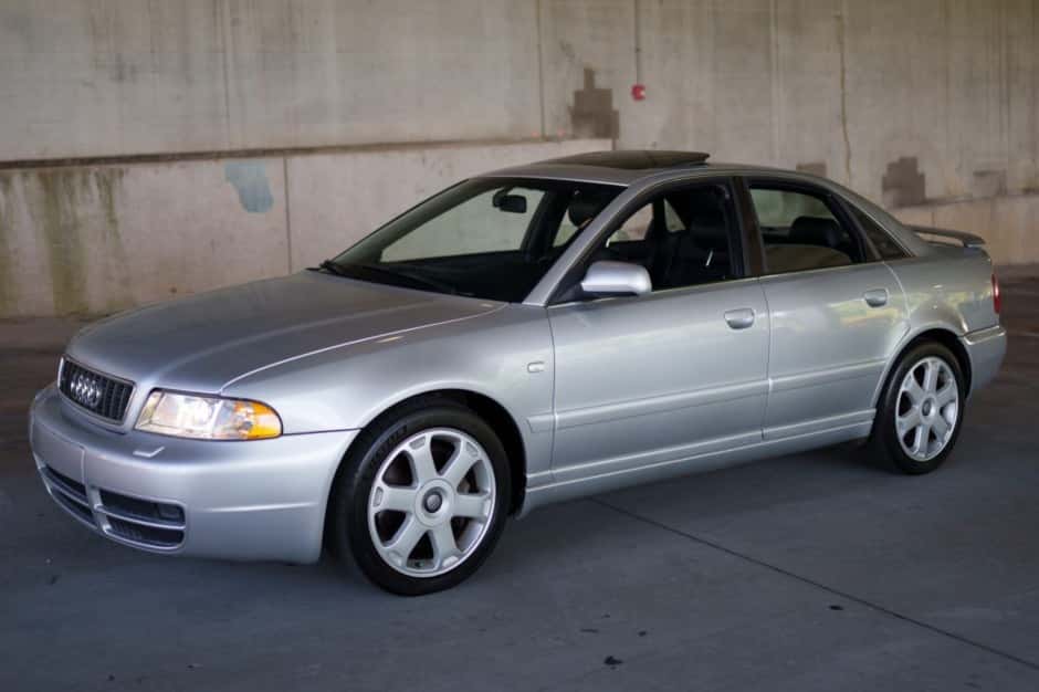 2001 Audi S4 sold for $9,100