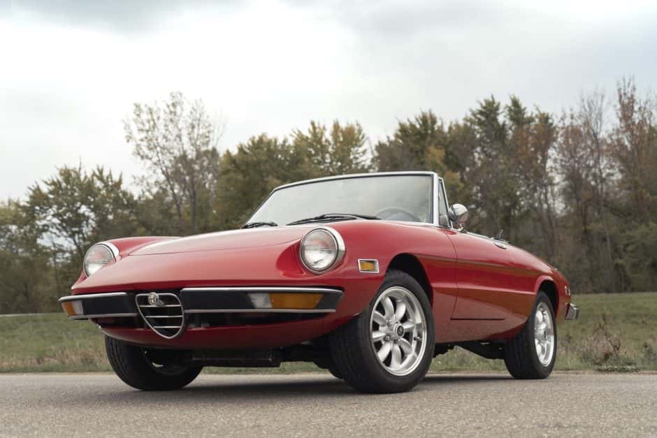 1979 Alfa Romeo 105/115 Spider Series 2 sold for $23,000