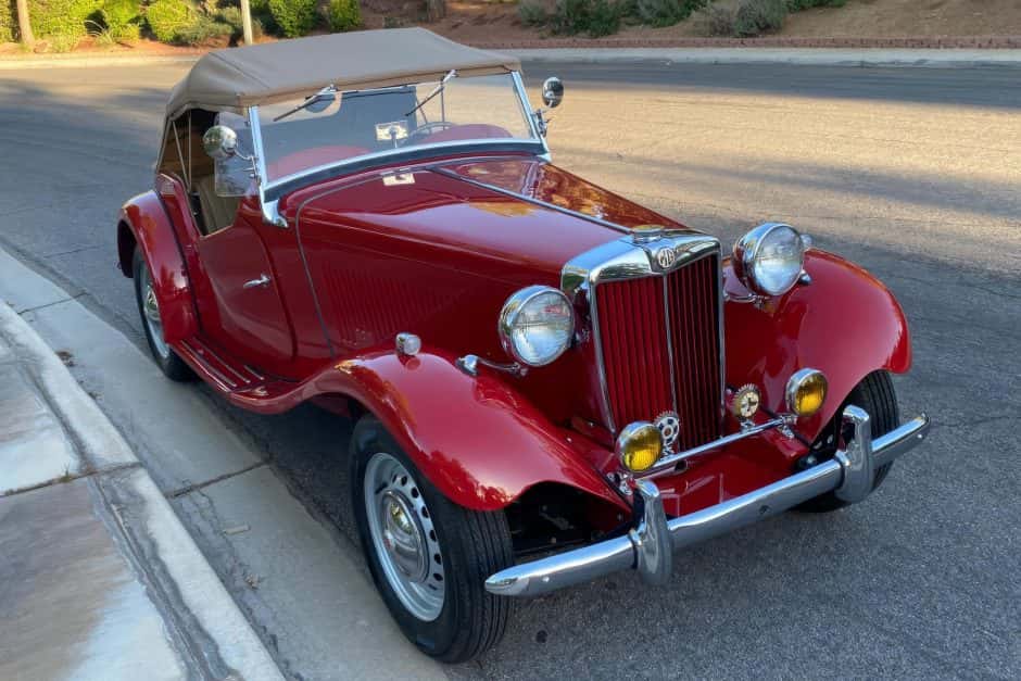 1950 MG TD sold for $18,000