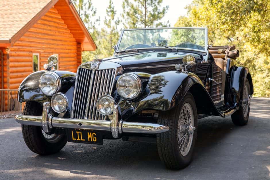 1954 MG TF sold for $24,000