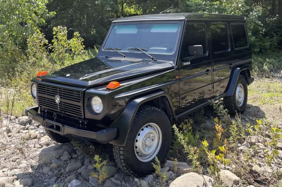 1994 Mercedes-Benz W461 G-Class sold for $31,000