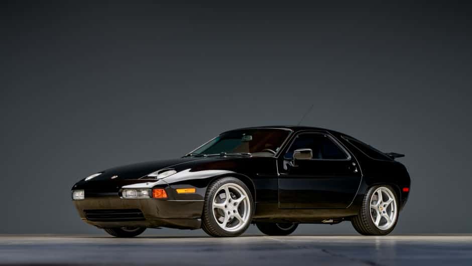 1991 Porsche 928 sold for $59,928
