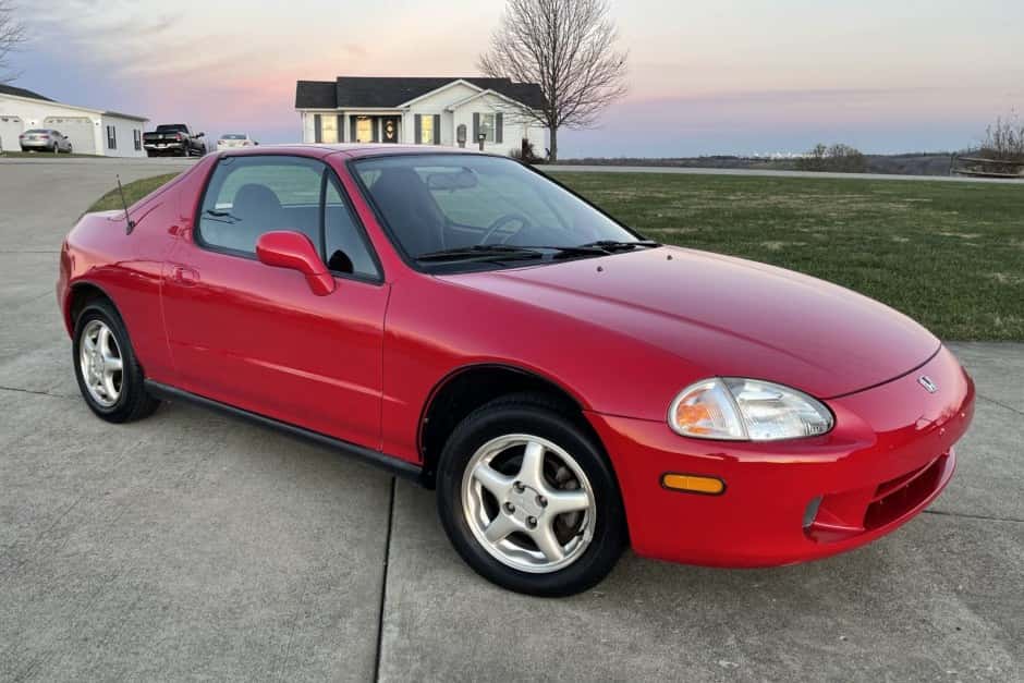 1997 Honda Civic Del Sol sold for $10,000