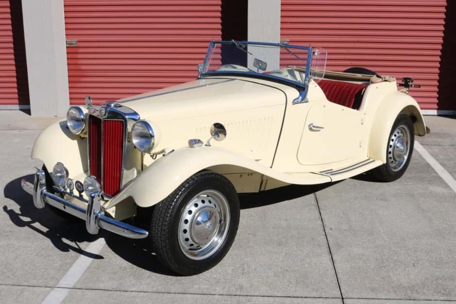 1952 MG TD sold for $20,000