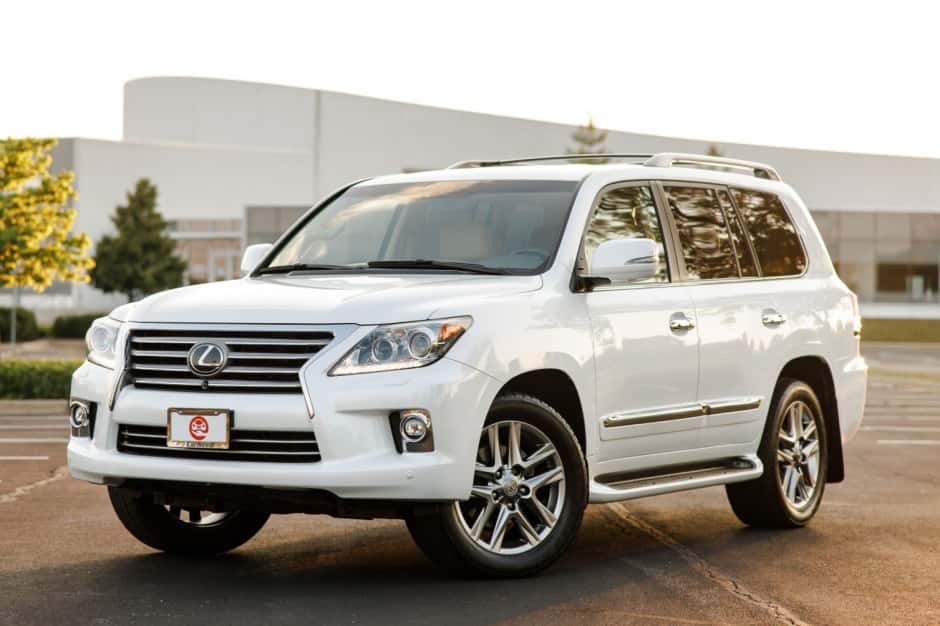 2015 Lexus LX570 sold for $44,000