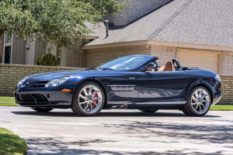 2008 Mercedes-Benz SLR McLaren sold for $380,000