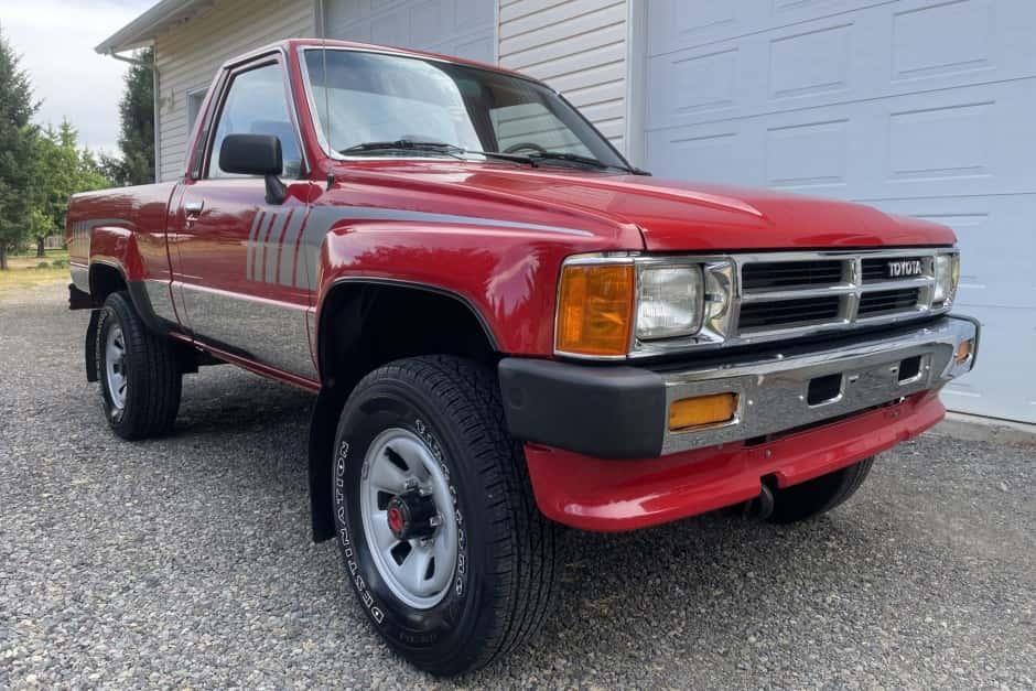1988 Toyota Pickup (N50/N60/N70 1984-1988) sold for $16,250