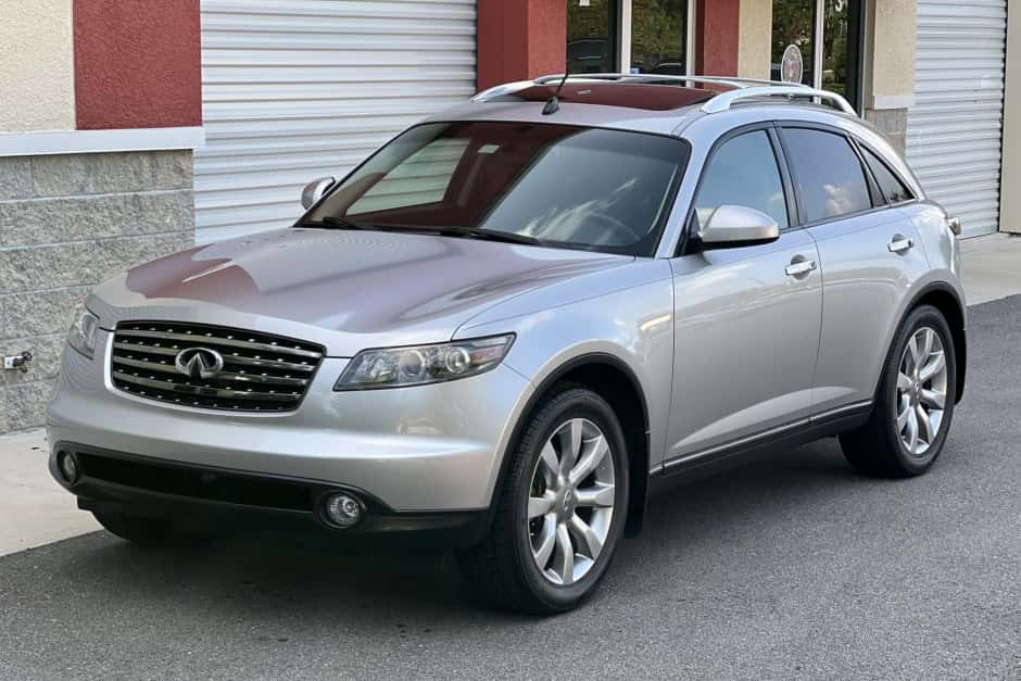 2005 Infiniti  sold for $13,750