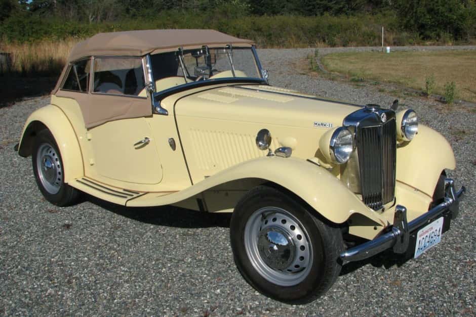 1953 MG TD sold for $23,000
