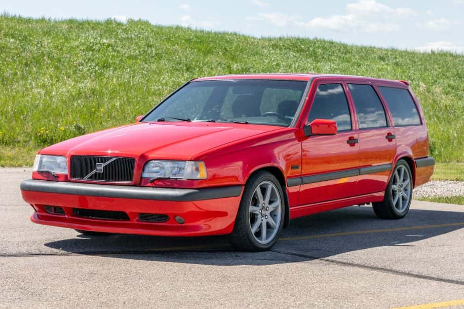 1997 Volvo 850 sold for $19,000