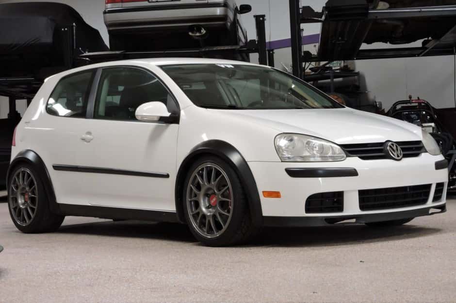 2007 Volkswagen Golf & Rabbit sold for $14,000