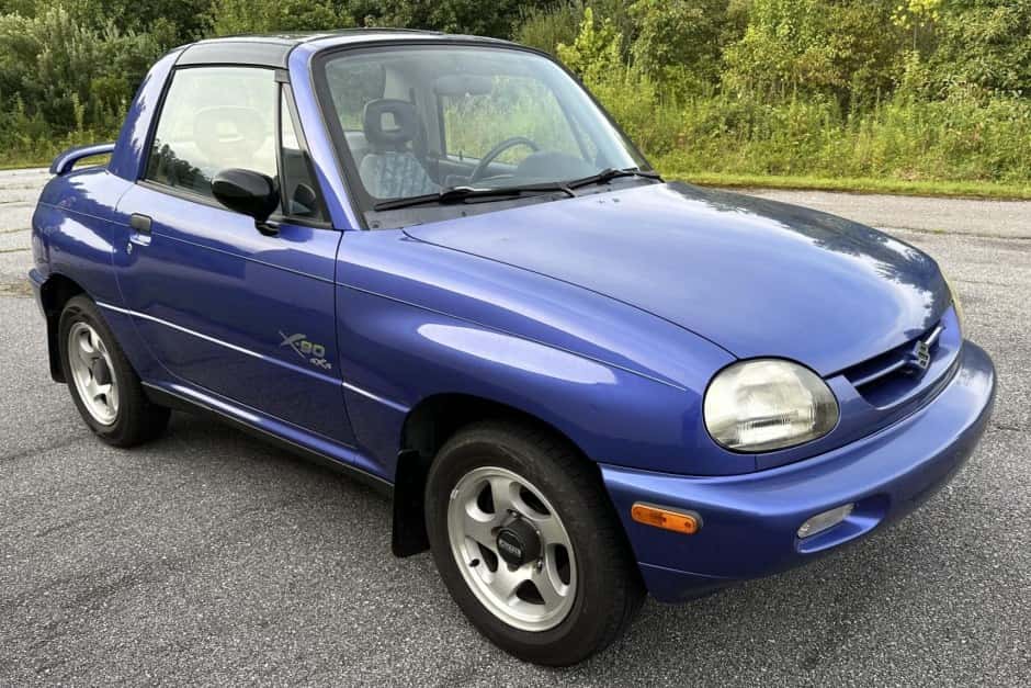 1997 Suzuki  sold for $10,111