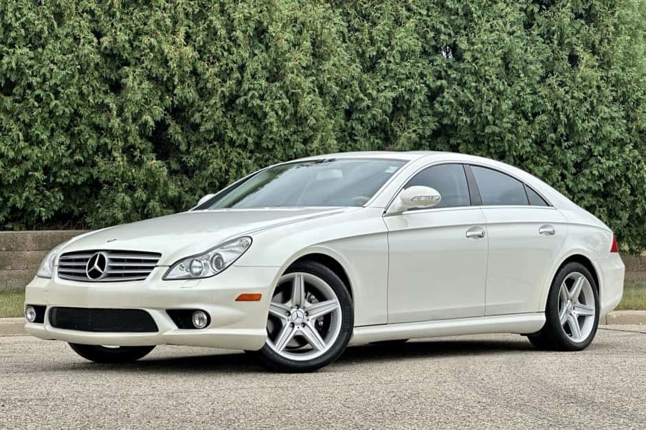 2008 Mercedes-Benz CLS-Class sold for $20,000