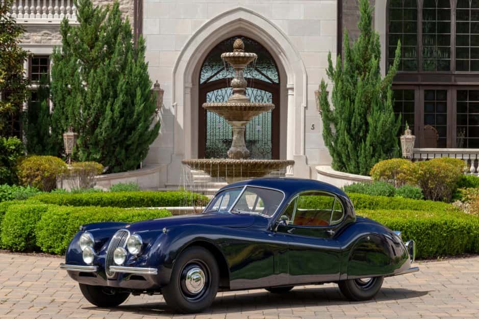 1952 Jaguar XK120 sold for $56,500