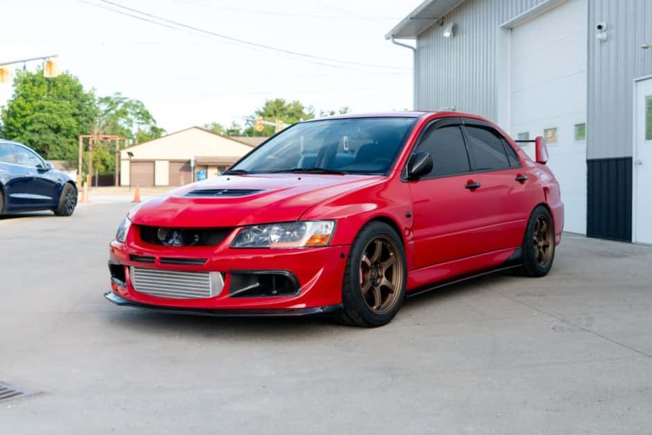 2004 Mitsubishi Lancer Evolution sold for $34,250