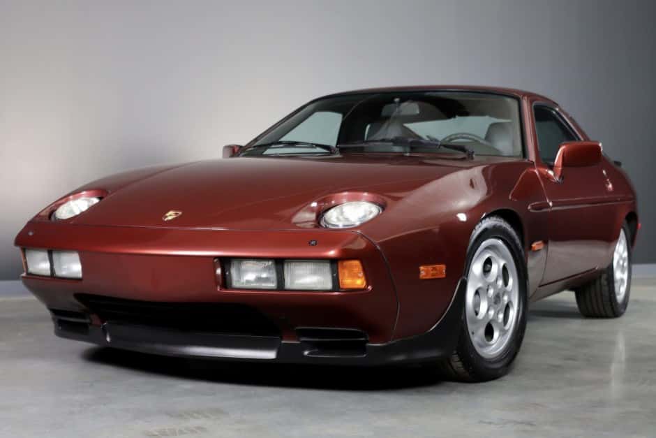 1985 Porsche 928 sold for $52,000
