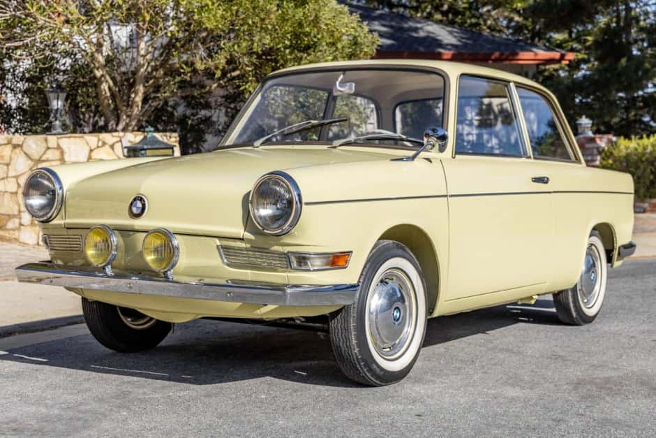 1962 BMW 700 sold for $12,250