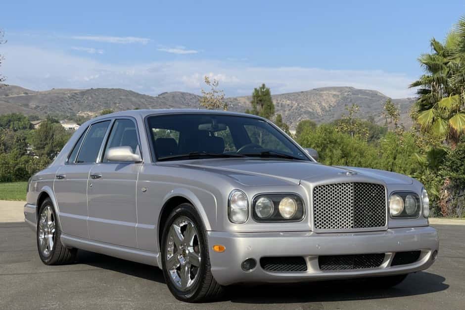 2003 Bentley Arnage sold for $29,792