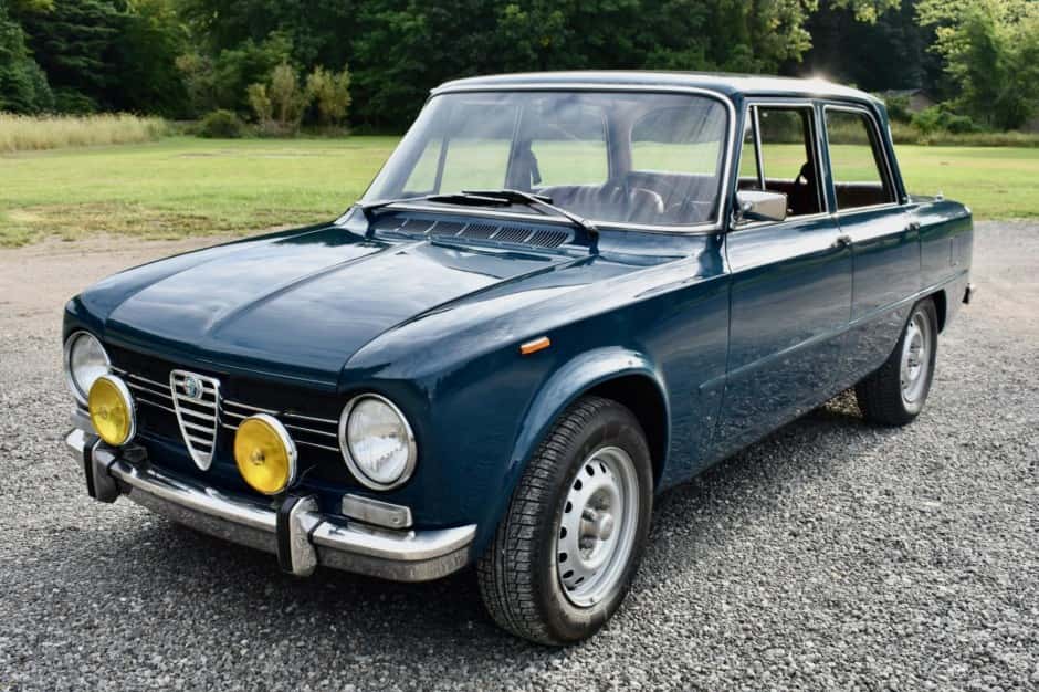 1970 Alfa Romeo 105 Series Sedan sold for $20,000