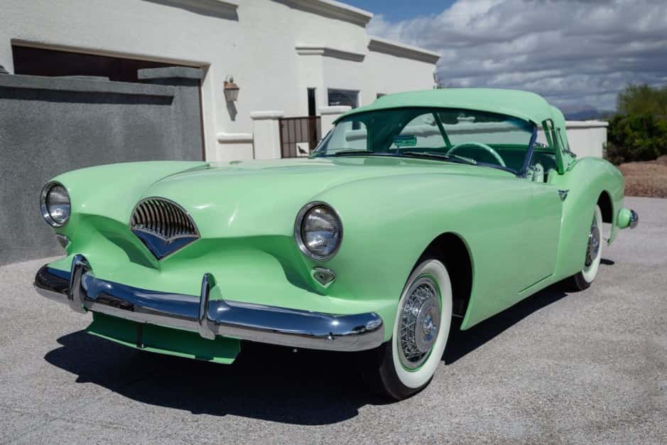 1954 Kaiser Darrin sold for $103,000