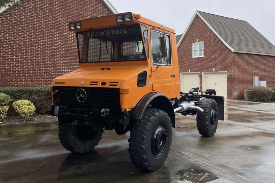 1985 Mercedes-Benz Unimog sold for $47,599