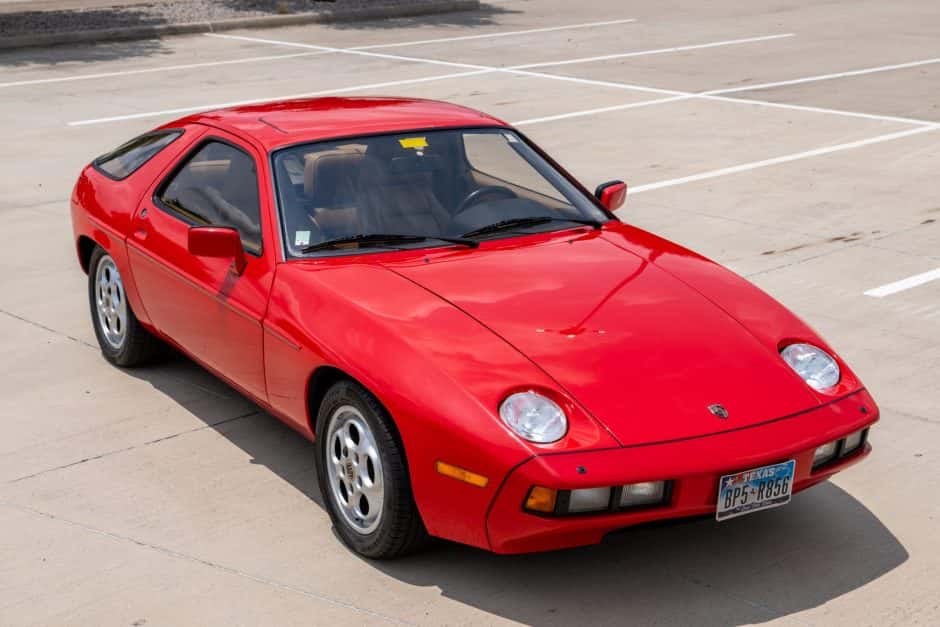 1982 Porsche 928 sold for $58,250