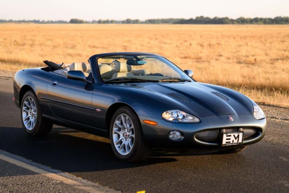 2001 Jaguar XKR sold for $15,000