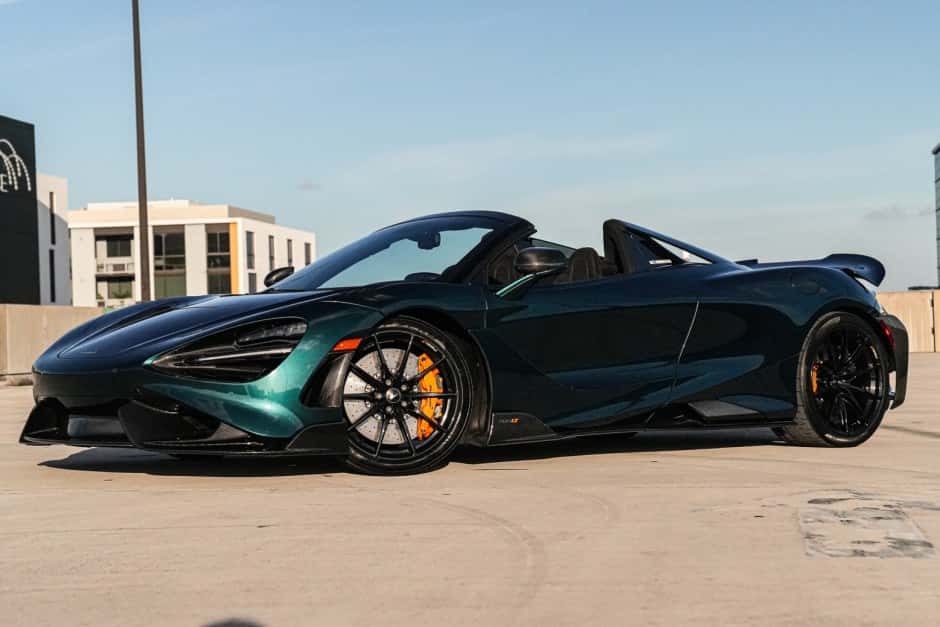 2022 McLaren Super Series sold for $550,000