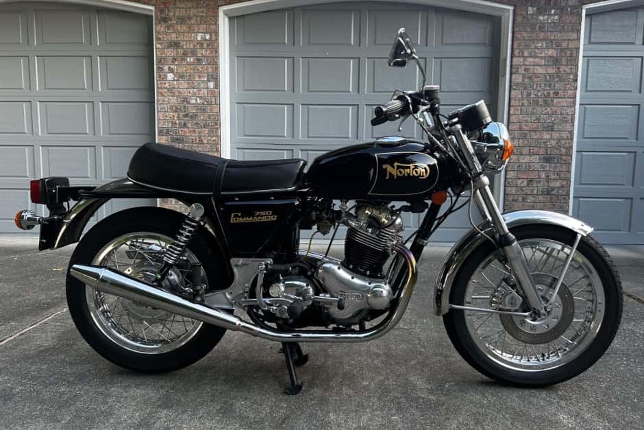 1973 Norton Commando sold for $9,100