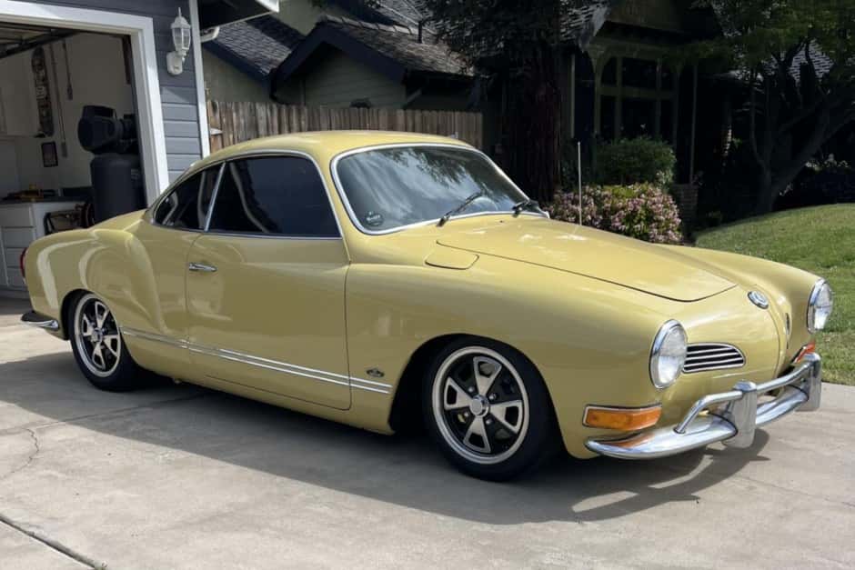 1970 Volkswagen Karmann Ghia sold for $8,400