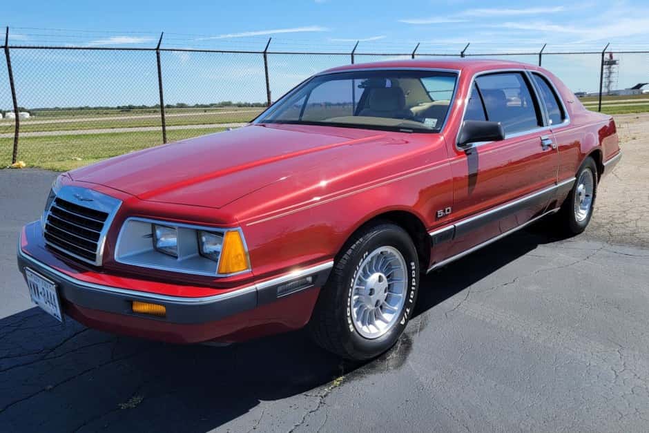 1986 Ford Thunderbird (1983-1988) sold for $7,000