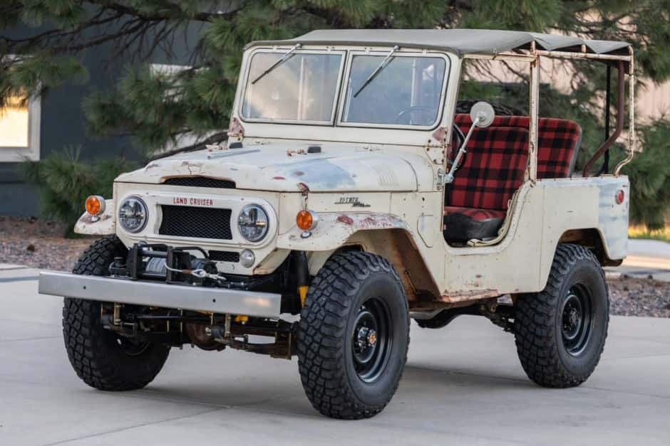 1962 Toyota Land Cruiser FJ40 sold for $36,500
