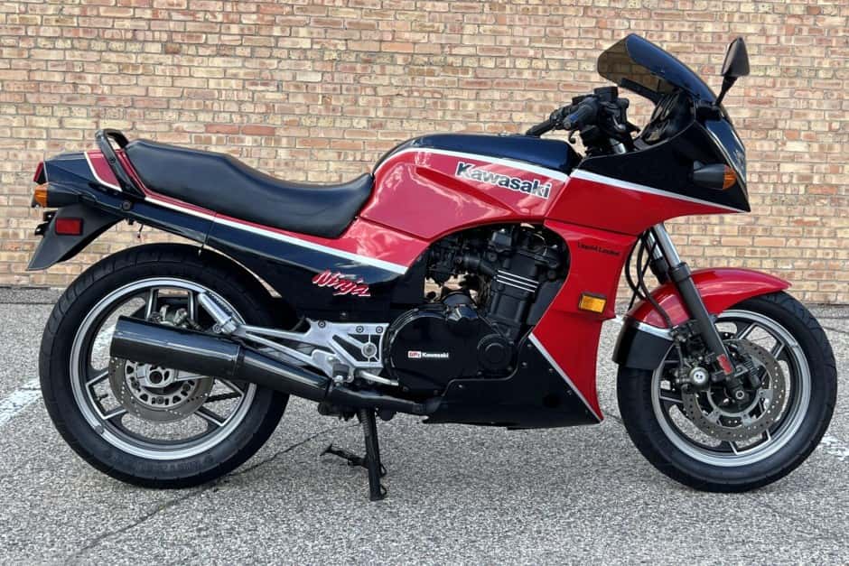 1985 Kawasaki Ninja sold for $12,750