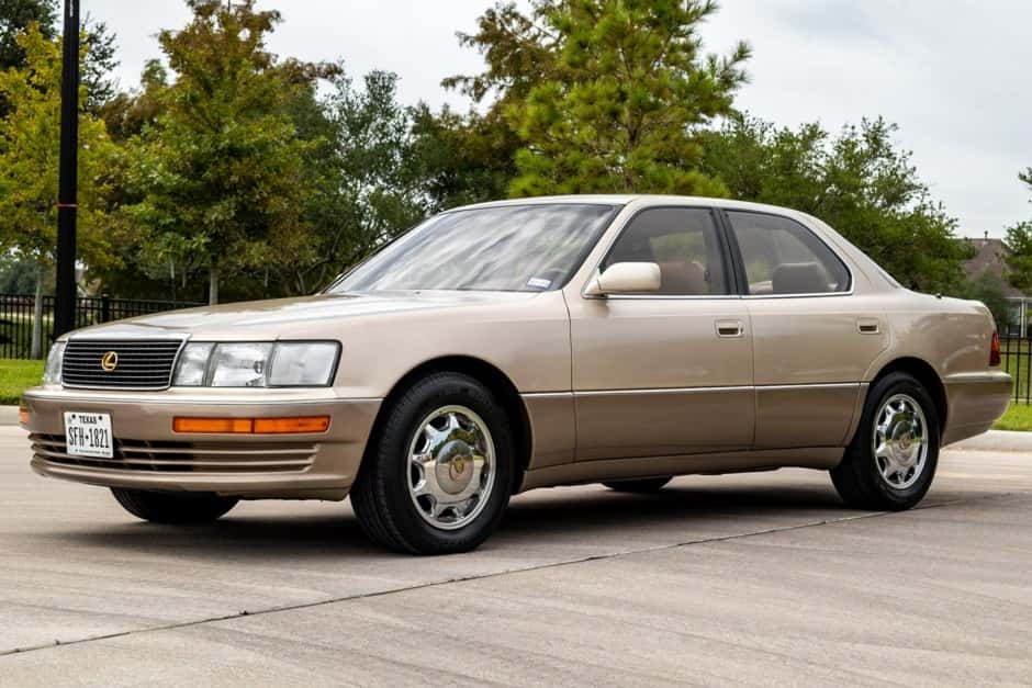 1993 Lexus LS Sedan sold for $13,250
