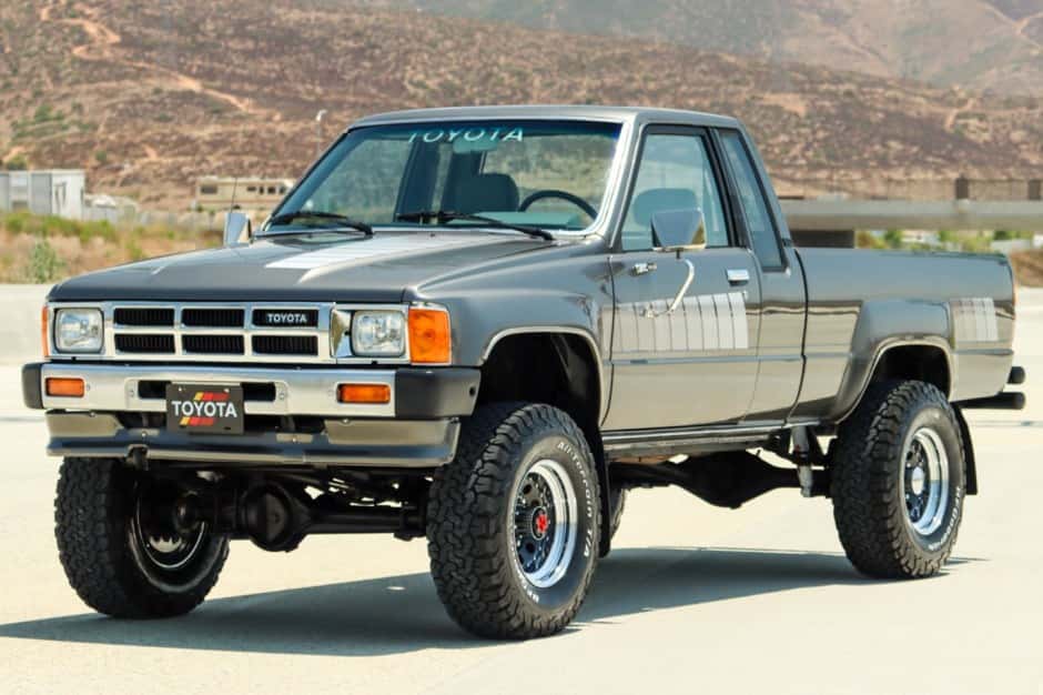 1985 Toyota Pickup (N50/N60/N70 1984-1988) sold for $36,000