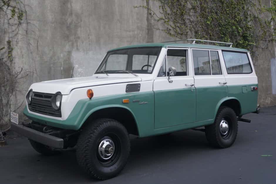 1973 Toyota Land Cruiser FJ55 sold for $23,500