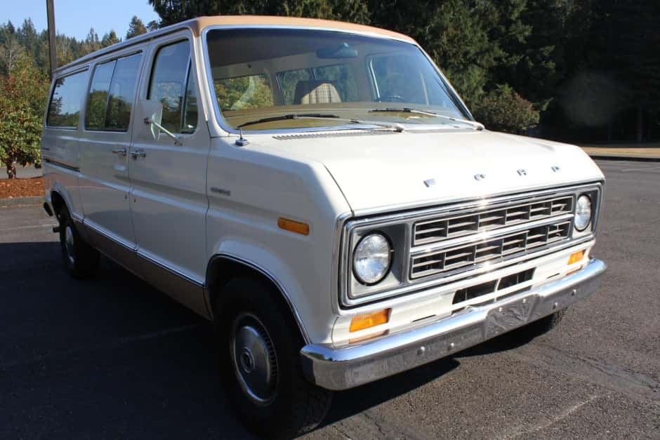 1975 Ford Econoline Van sold for $8,000