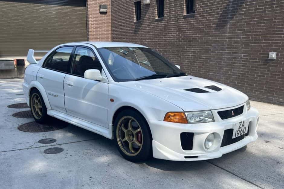 1998 Mitsubishi Lancer Evolution sold for $30,750