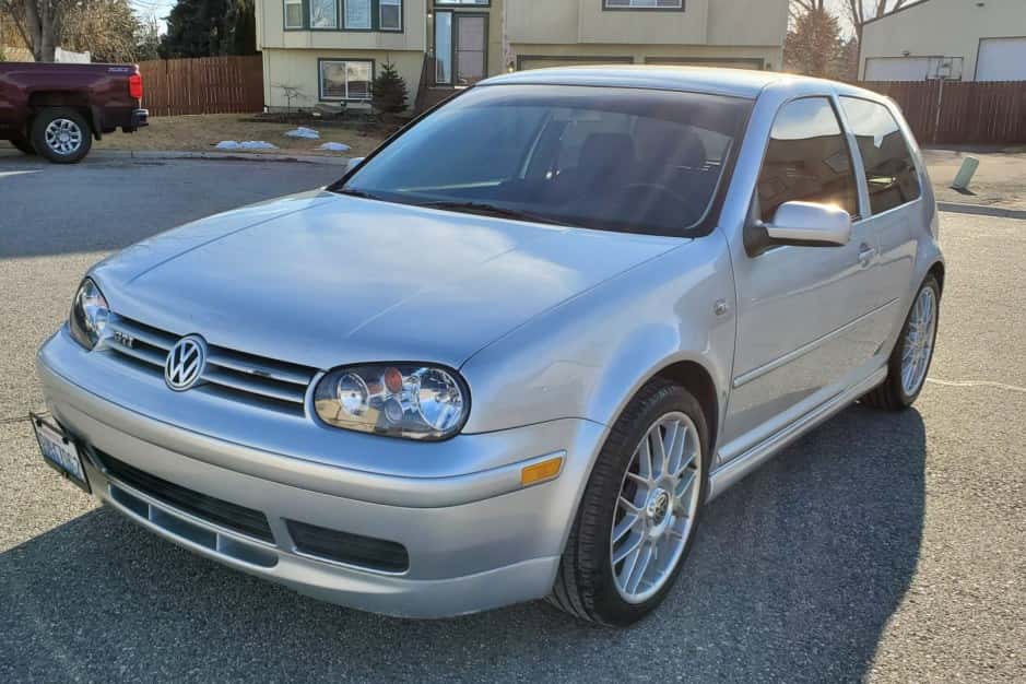 2002 Volkswagen GTI Mk4 sold for $5,100