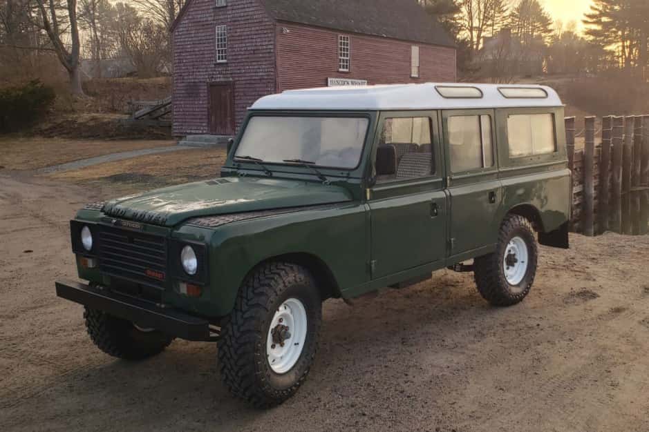1983 Land Rover Series 109 sold for $28,000