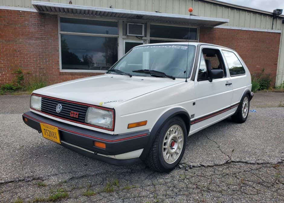1986 Volkswagen GTI Mk2 sold for $5,786