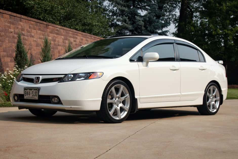 2008 Honda Civic Si sold for $13,250