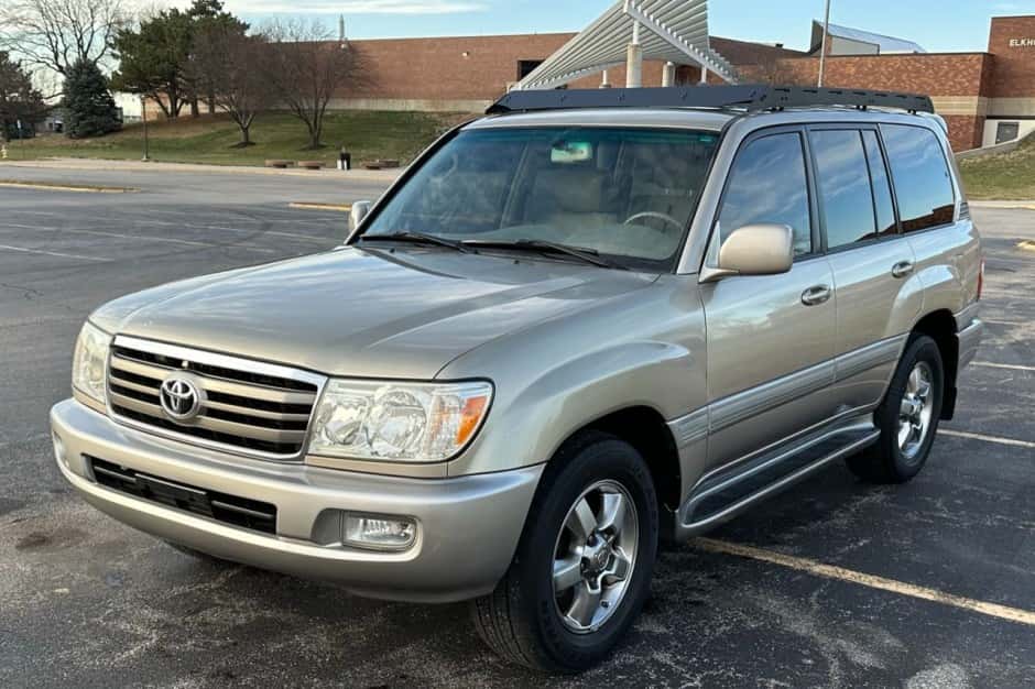 2007 Toyota Land Cruiser 100-Series sold for $25,000