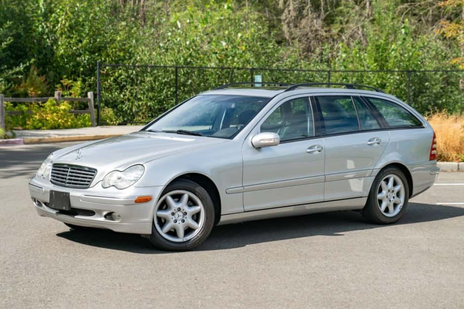 2004 Mercedes-Benz W203 C-Class sold for $13,650