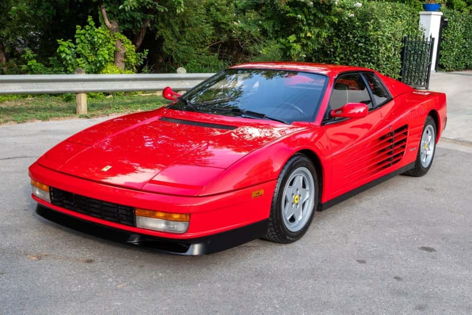 1990 Ferrari Testarossa sold for $101,000
