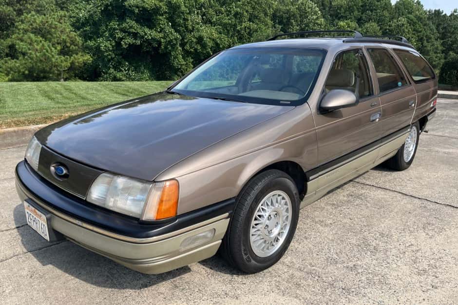 1987 Ford Taurus Sedan & Wagon sold for $7,950